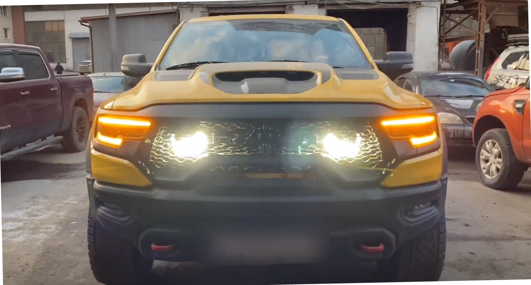 Cветодиодная фара освещения LP9 Racer