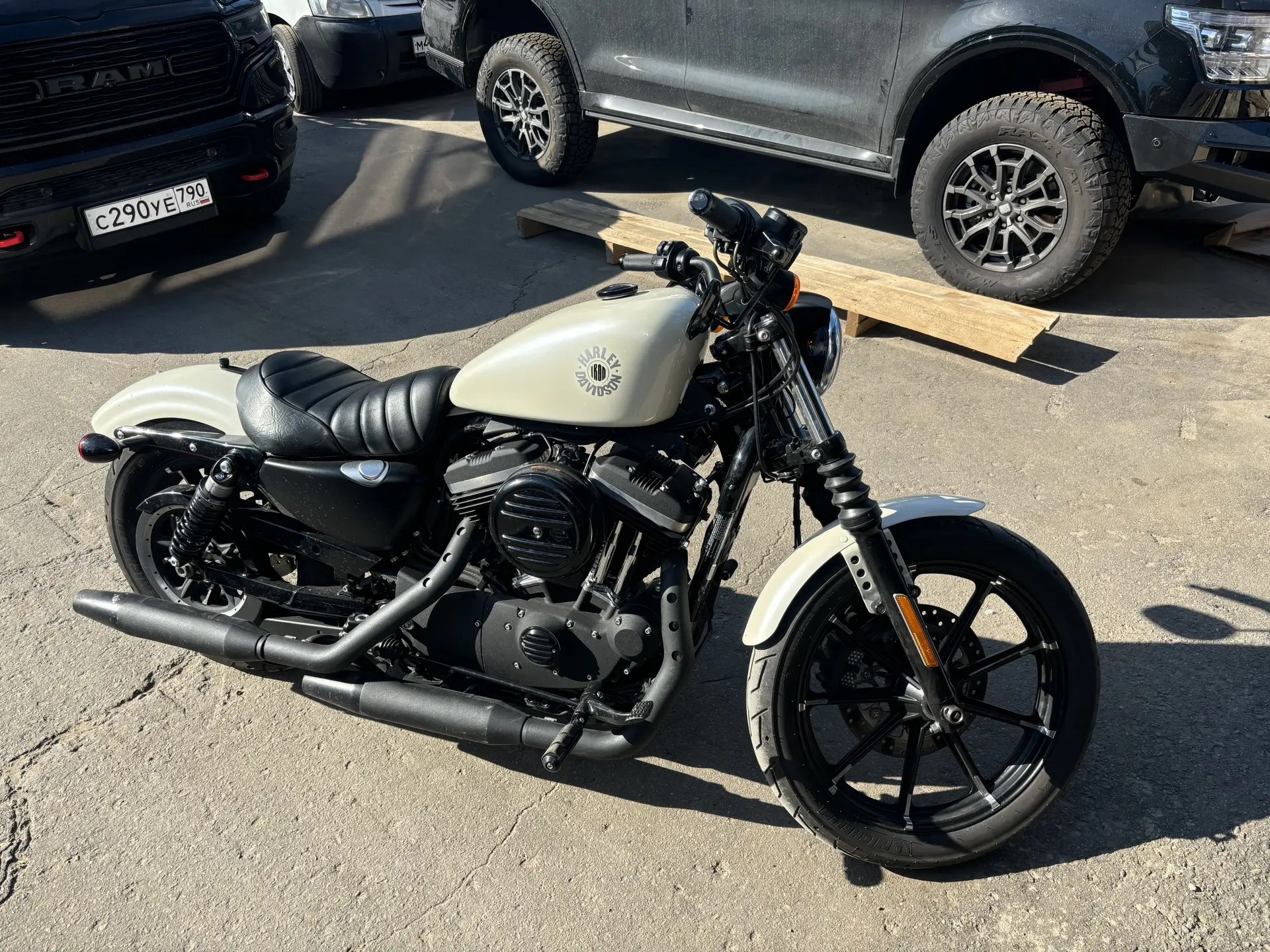 Harley-Davidson Sportster 883 2022года