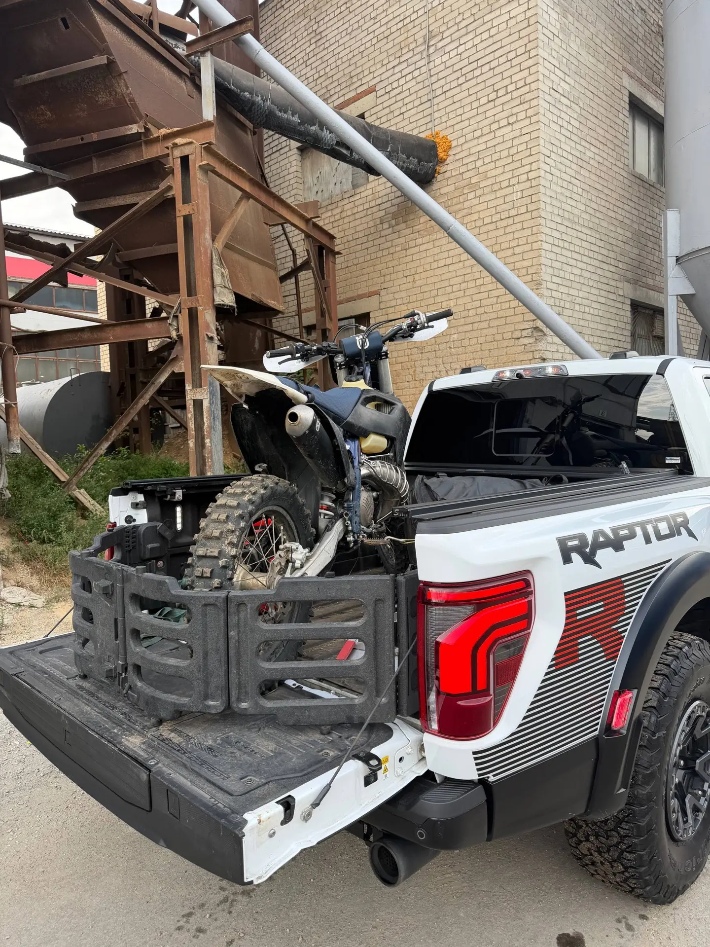 Ограничитель кузова для пикапа Ford Raptor