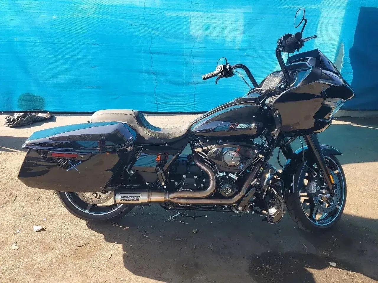 Harley-Davidson Road Glide 2025